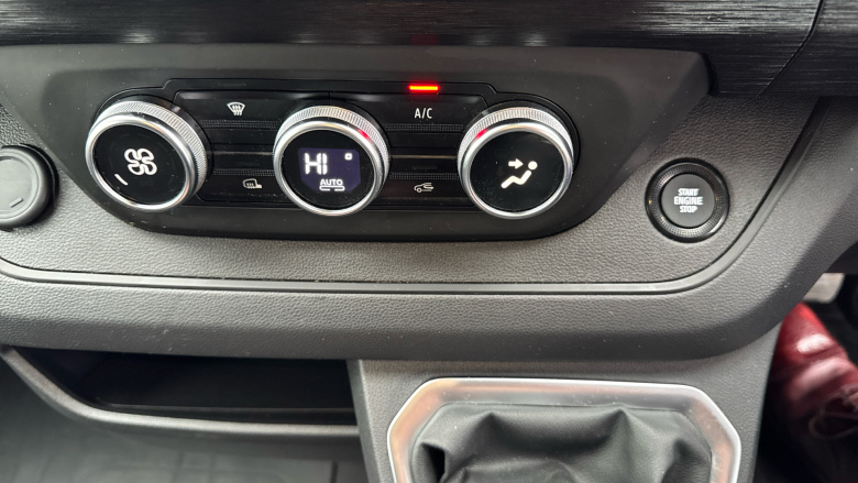 Renault Trafic Swb Diesel SL30 Blue dCi 150 Extra Sport [Safety] Van